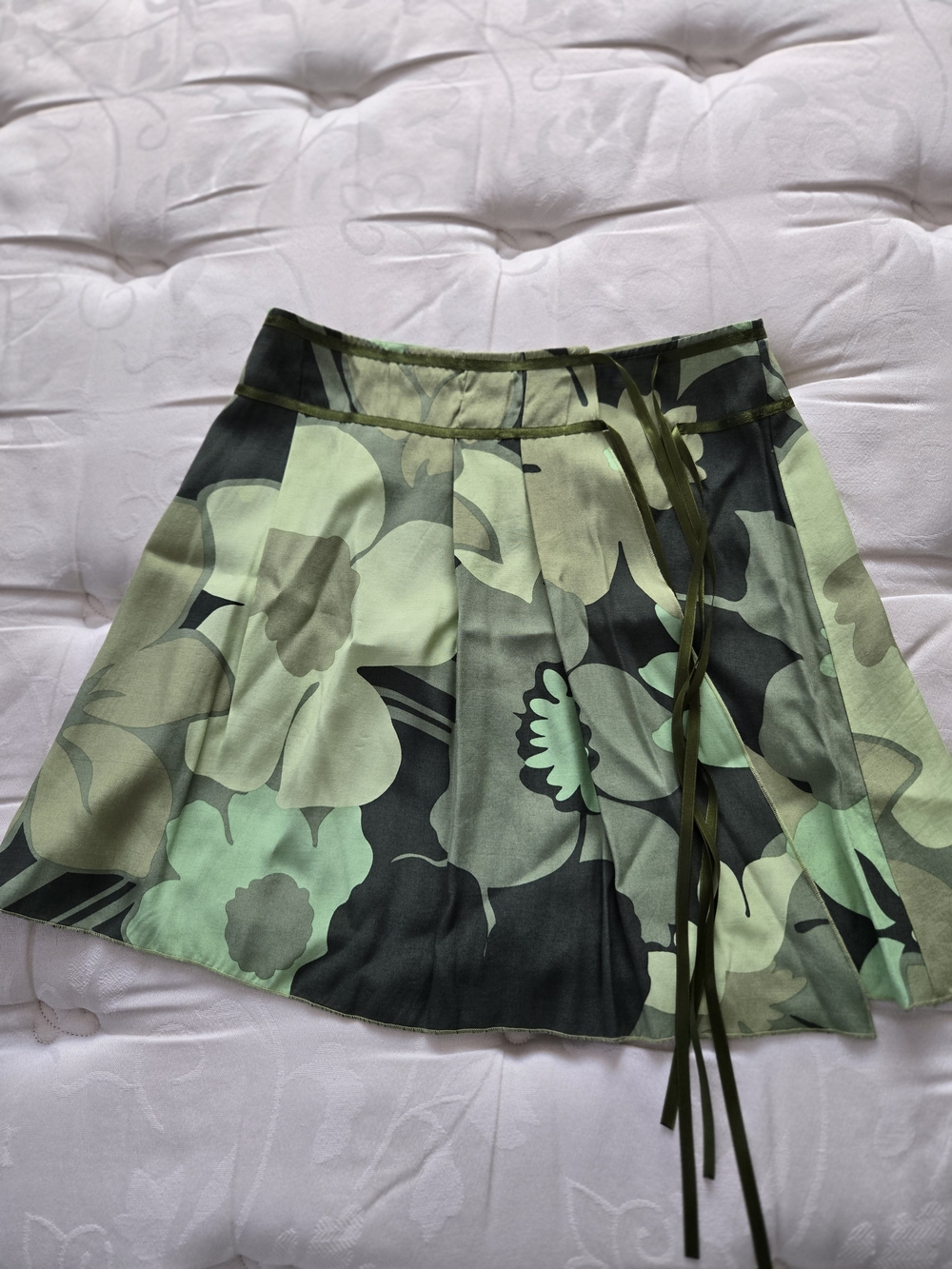 Sisley Green Floral Pleated Skater Skirt